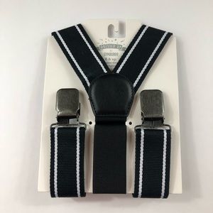 Boys Plaid Bow Tie And Suspenders Set - A Royal Christmas - MULTI